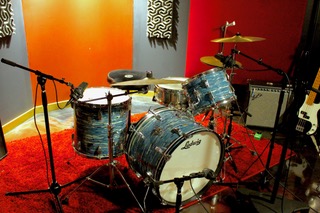 68’ Ludwig Drum Kit